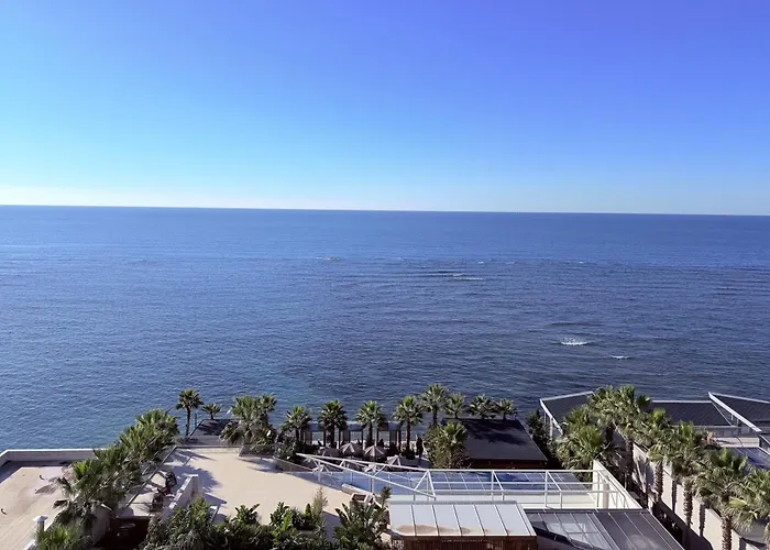 Sweet By The Sea 060 - Happy *